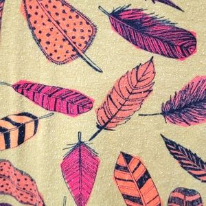 LuLaRoe Carly feather print dress